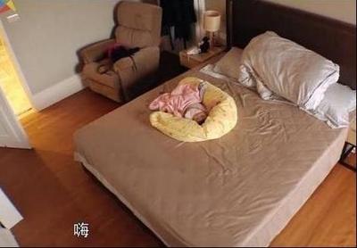 专业卧室睡觉放衣服的
