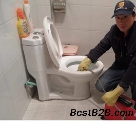 马桶上门维修