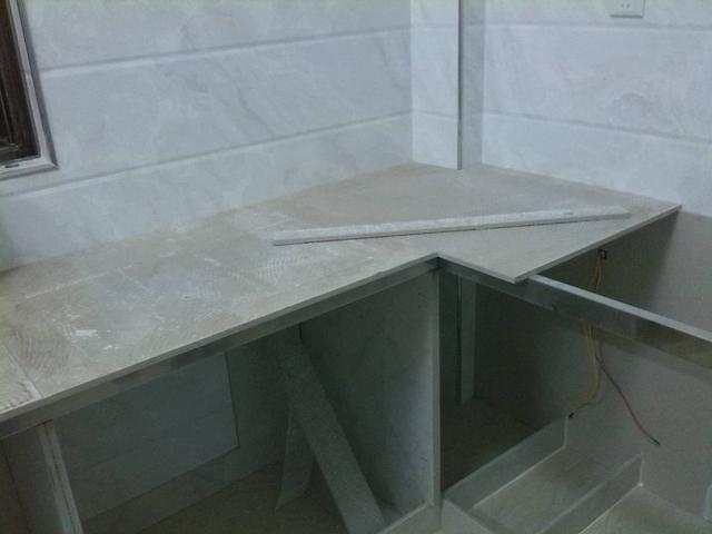 厨房石英石台面能站人吗