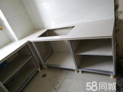 厨房打灶