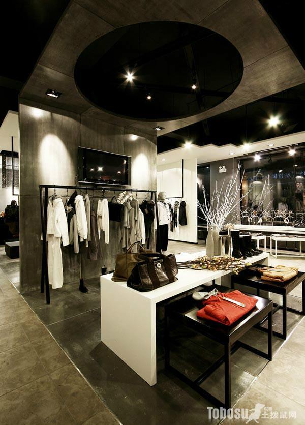 时装店装修效果图