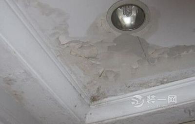 厨房天花板漏水