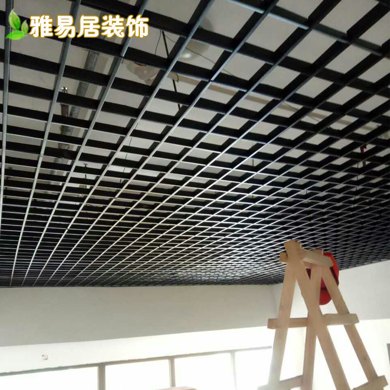 黑色铝格栅吊顶