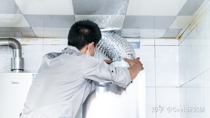 厨房的烟道延长