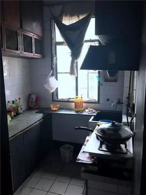 厨房灶台墙面污渍怎么去除
