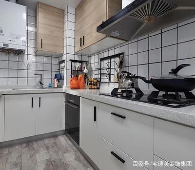 原木色橱柜搭配什么色台面