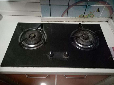 天然气灶管子走橱柜