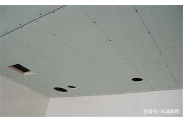 木工吊顶里电线安装