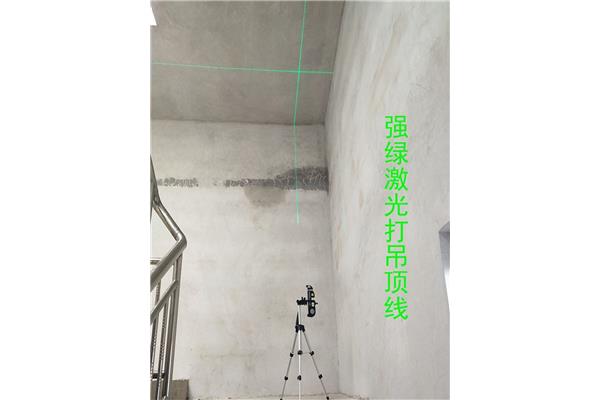 激光水平仪怎么吊顶
