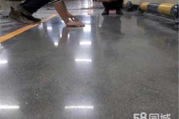 水泥地板怎么抛光打蜡